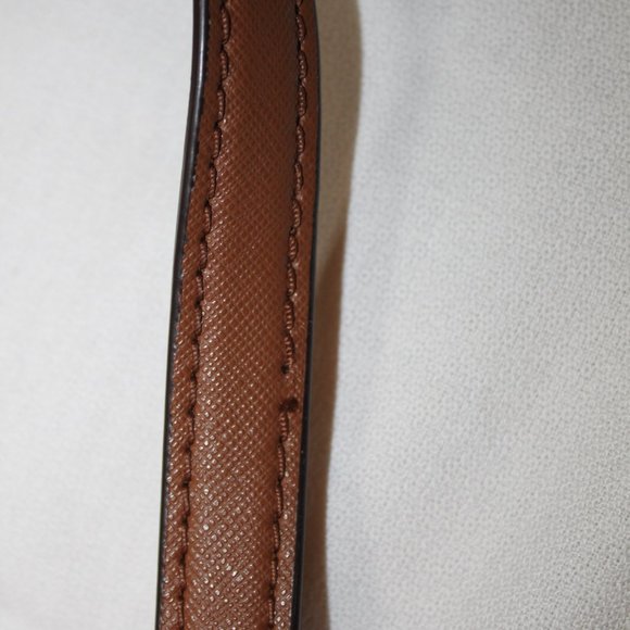 Michael Kors Jet Set Travel Large Chain Shoulder Tote white and Camel MK logo - Picture 14 of 16